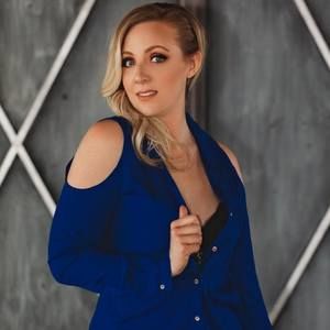 Meet your Posher, Vanessa